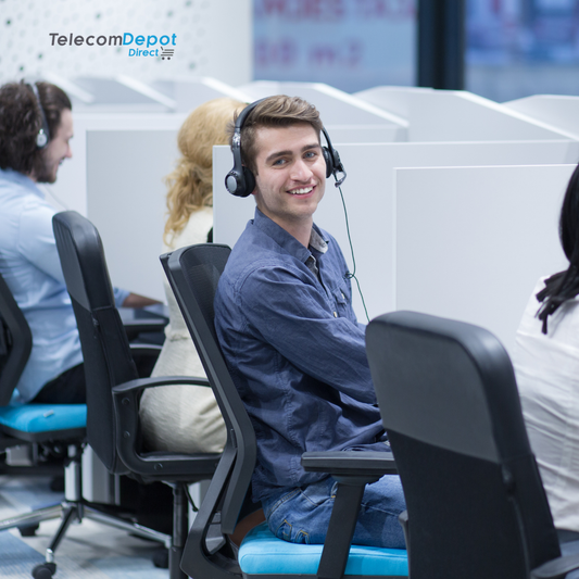 Best Conference Phones for Small Meeting Rooms in Canada (2026)